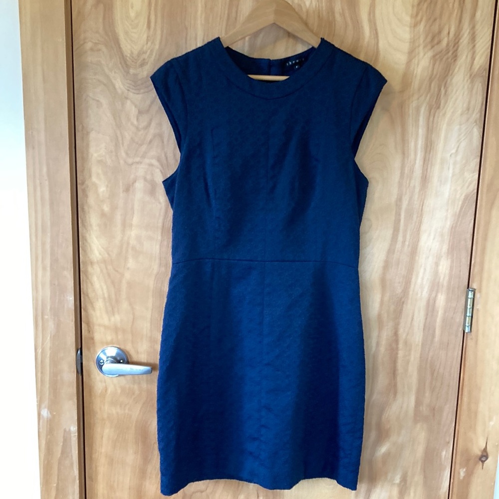 Theory textured navy blue dress - size 8